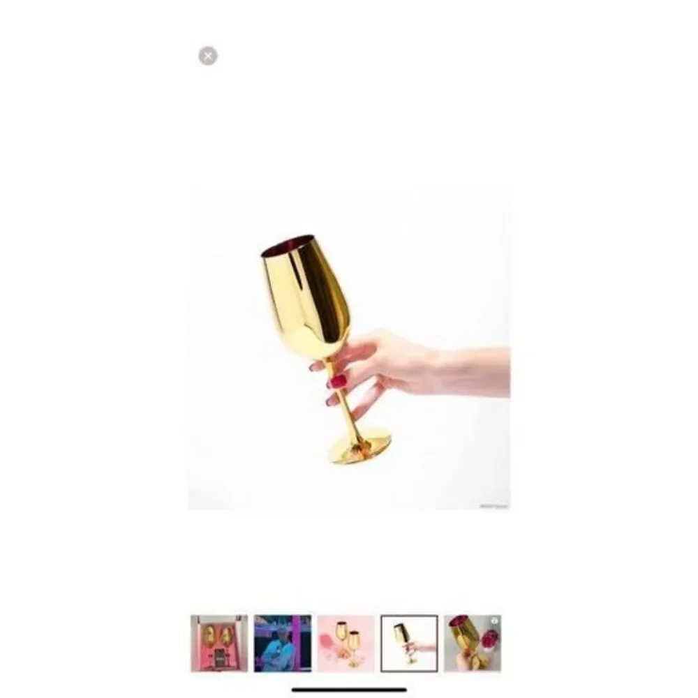 set of 2 barbie dreamhouse gold wine glasses